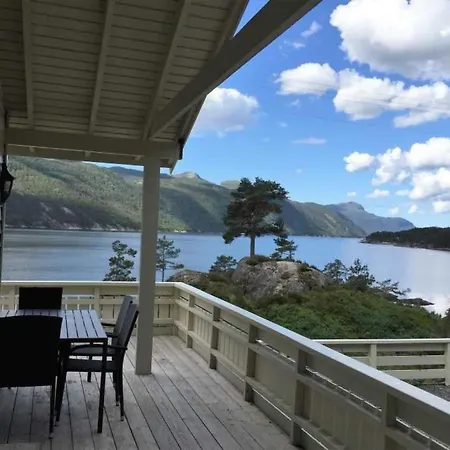 Mit Blick Auf Wasser By Interhome בית נופש Hebnes