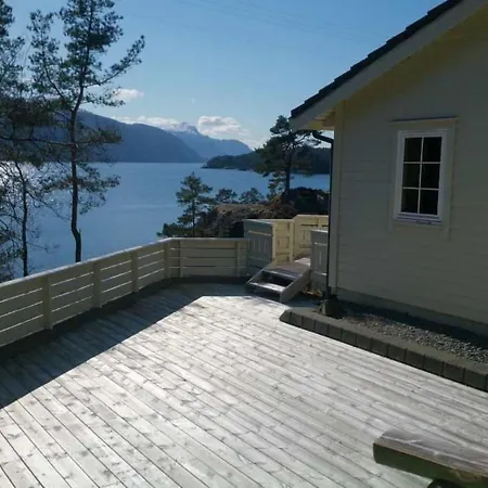Nyaraló Mit Blick Auf Wasser By Interhome *
