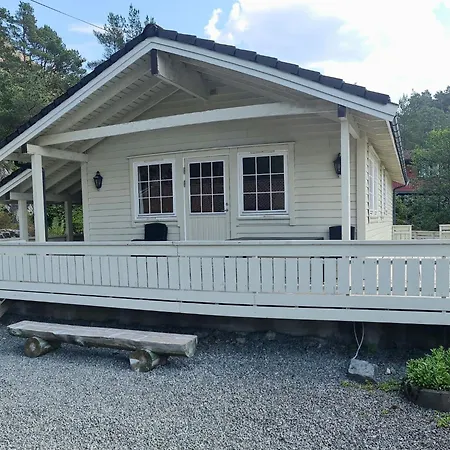 Feriehus Mit Blick Auf Wasser By Interhome