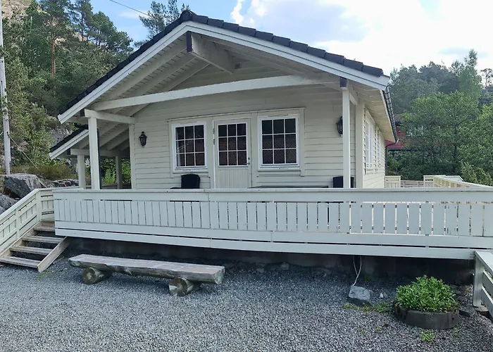 בית נופש Mit Blick Auf Wasser By Interhome