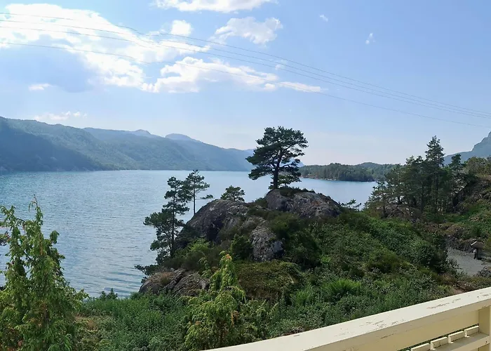 בית נופש Mit Blick Auf Wasser By Interhome *