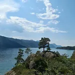 Mit Blick Auf Wasser By Interhome *