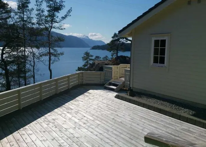 Vakantiehuis Mit Blick Auf Wasser By Interhome *